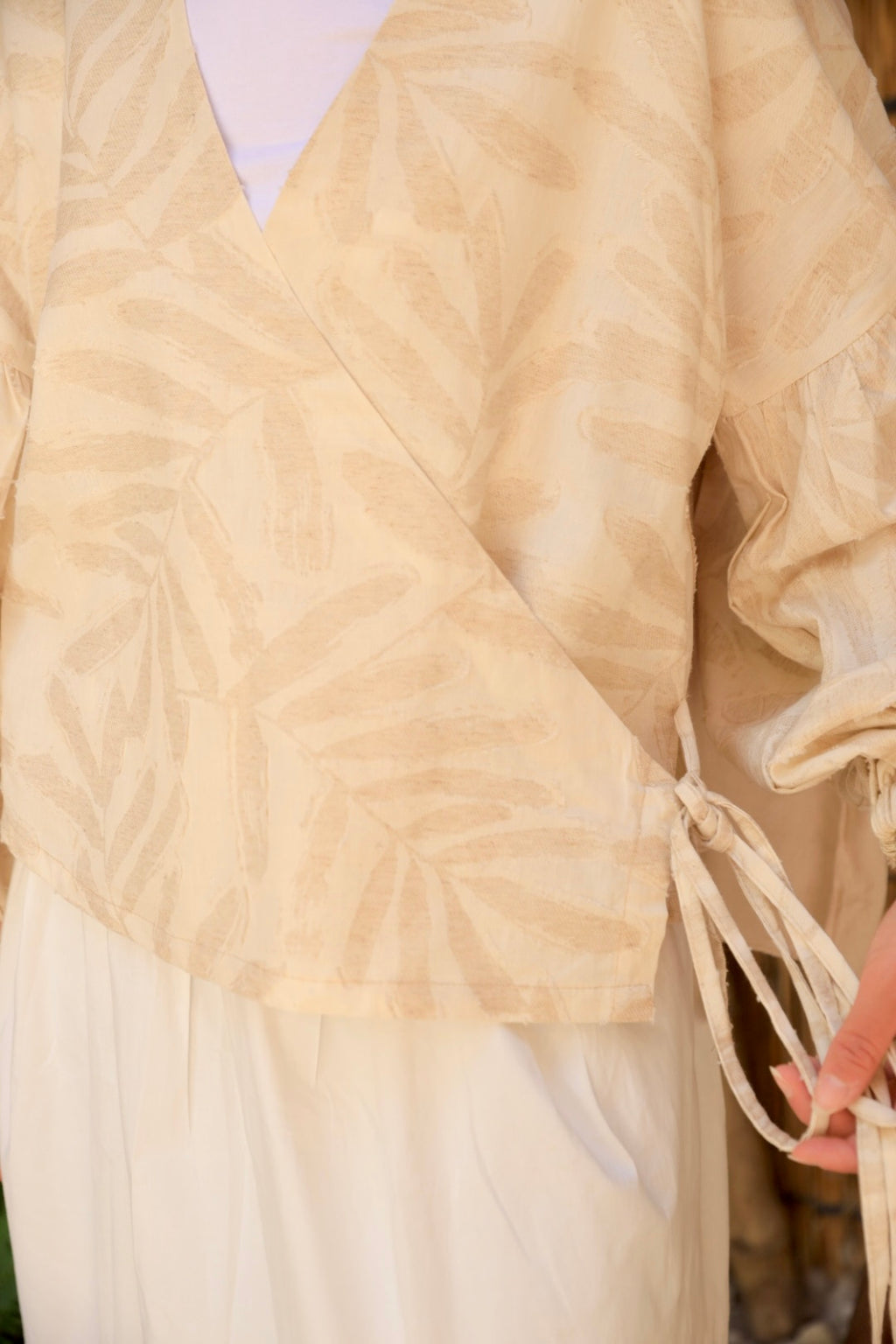 Oasis leaf kimono